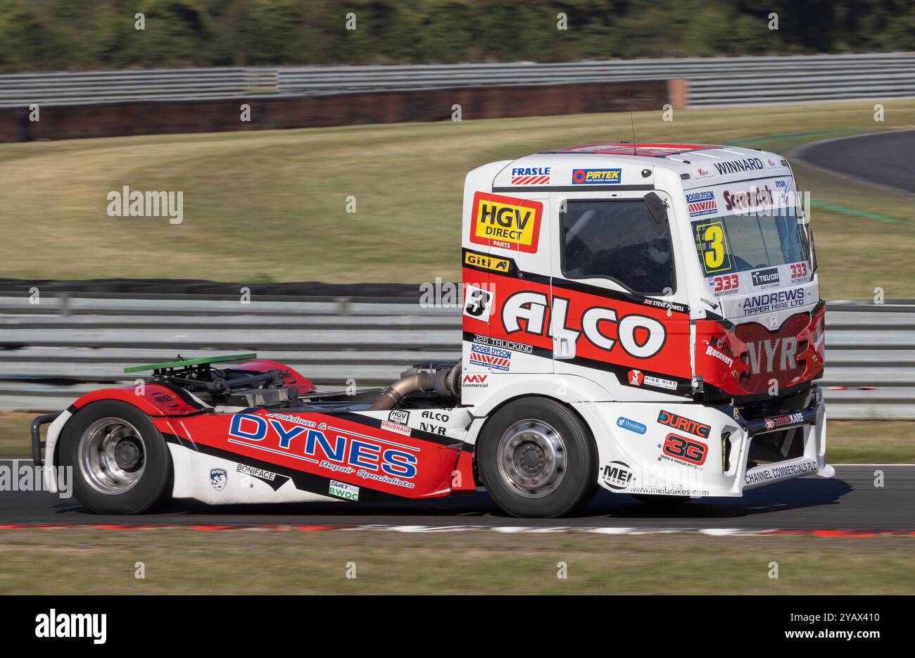 Steven Powell con IL suo UOMO TGA durante la gara del British Truck Racing Championship 2024 a Snetterton, Norfolk, Regno Unito Foto Stock