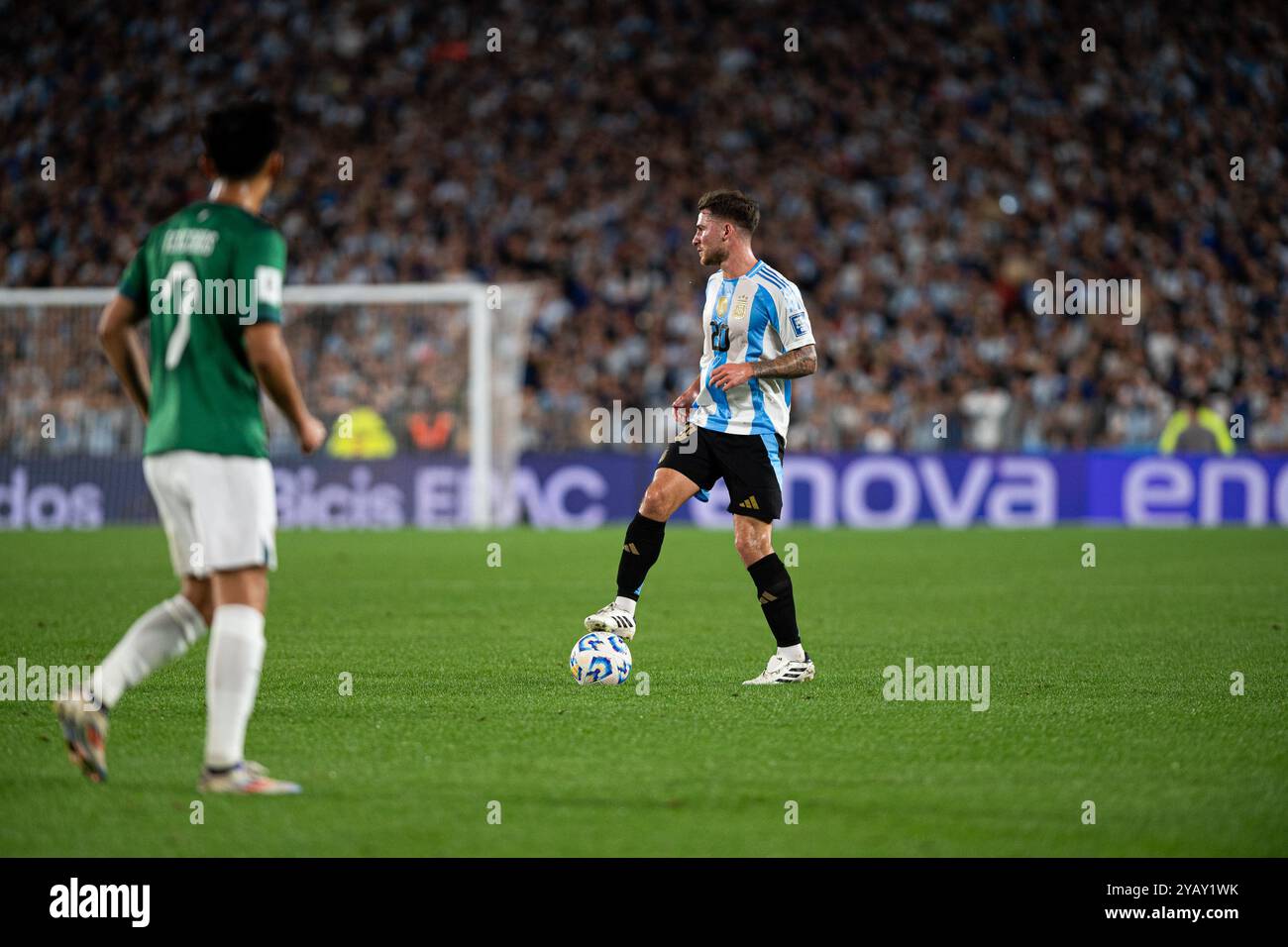 Buenos Aires, Argentina. 15 ottobre 2024. Giocatori di Argentina e Bolivia durante una partita valida per le qualificazioni ai Mondiali di calcio 2026 allo stadio Mas Monumental di Buenos Aires, Argentina, 15 ottobre 2024. Crediti: Gabriel Sotelo/FotoArena/Alamy Live News Foto Stock