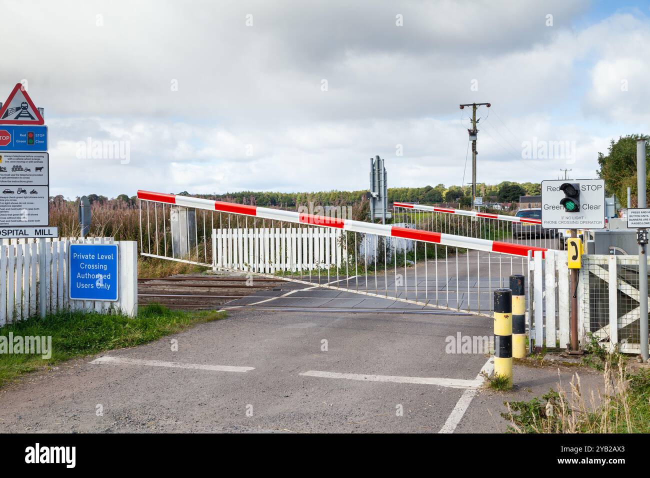 Hospital Mill Level Crossing vicino a Springfield che è un Private User Worked Crossing, Fife, Scozia Foto Stock