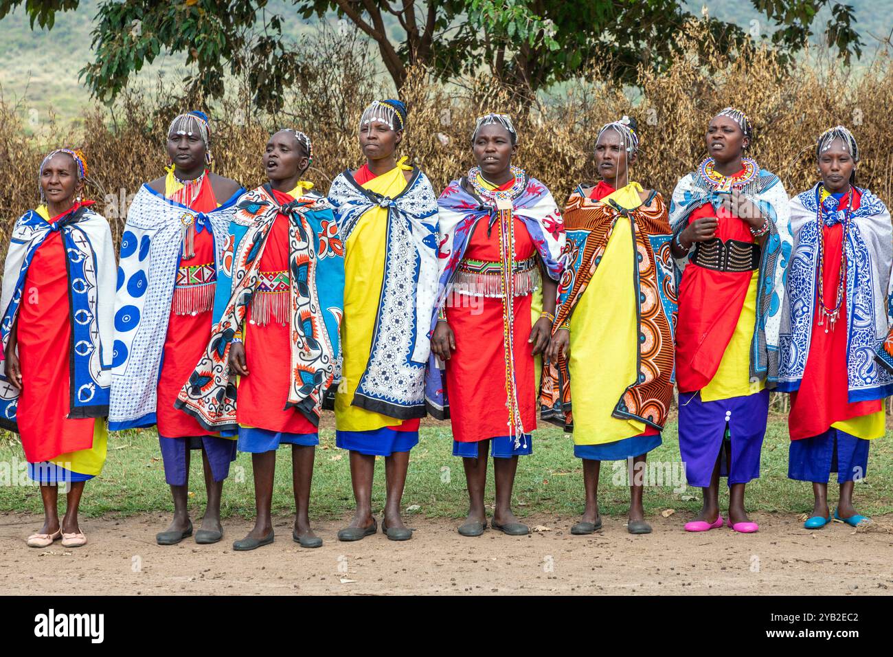 Donne Masai in costumi tradizionali, Masai Mara, Kenya, Africa Foto Stock