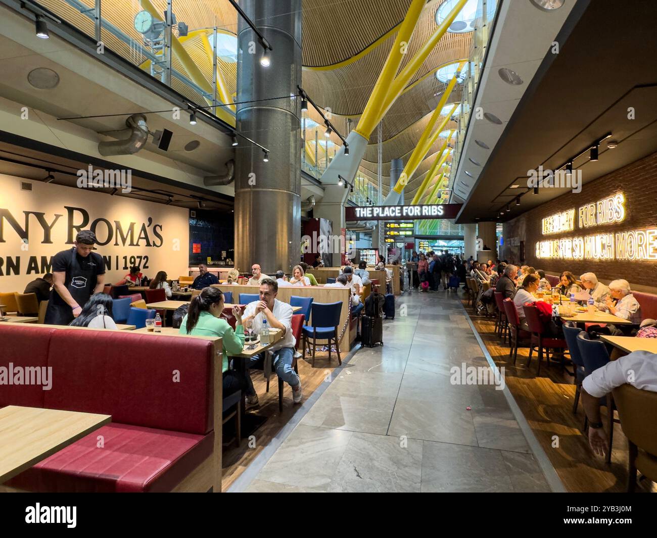 Tony Roma's, T4S, Aeroporto Barajas, Madrid, Spagna - Immagine stock catturata con smartphone