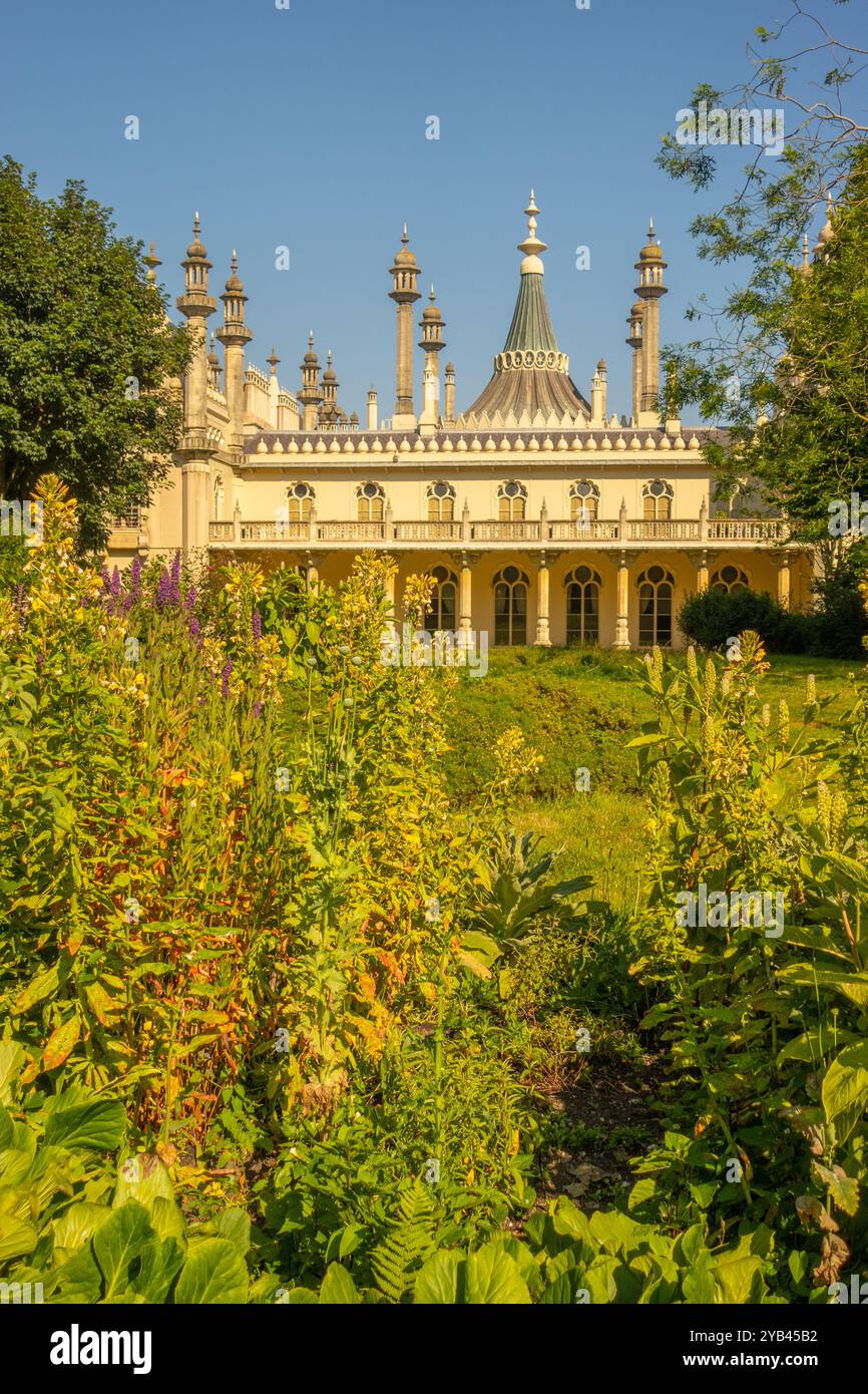 Il tetto del Brighton Pavilion in estate. Foto Stock