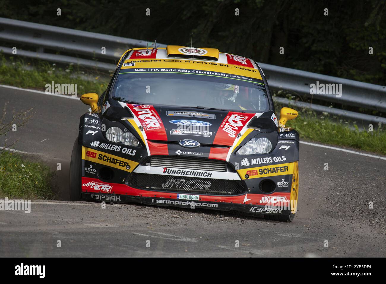 Martin Prokop e Jan Tomanek gareggiano nella loro Ford Fiesta RS WRC durante il giorno 2 del rally ADAC Deutschland il 23 agosto 2014 a Treviri, Germania, EUR Foto Stock