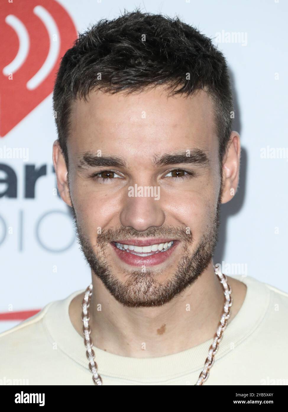 Los Angeles, Stati Uniti. 16 ottobre 2024. Liam Payne morto a 31 anni. L'ex cantante di One Direction Liam Payne è stato trovato morto dopo che il 31enne è caduto dal balcone della sua camera al terzo piano in un hotel a Buenos Aires, la polizia argentina ha detto mercoledì 16 ottobre 2024. INGLEWOOD, LOS ANGELES, CALIFORNIA, Stati Uniti d'America - 1 DICEMBRE: La cantante inglese Liam Payne arriva al 102,7 KIIS FM's Jingle Ball 2017 tenutosi al Forum il 1° dicembre 2017 a Inglewood, Los Angeles, California, Stati Uniti. (Foto di Xavier Collin/Image Press Agency) credito: Image Press Agency/Alamy Live News Foto Stock