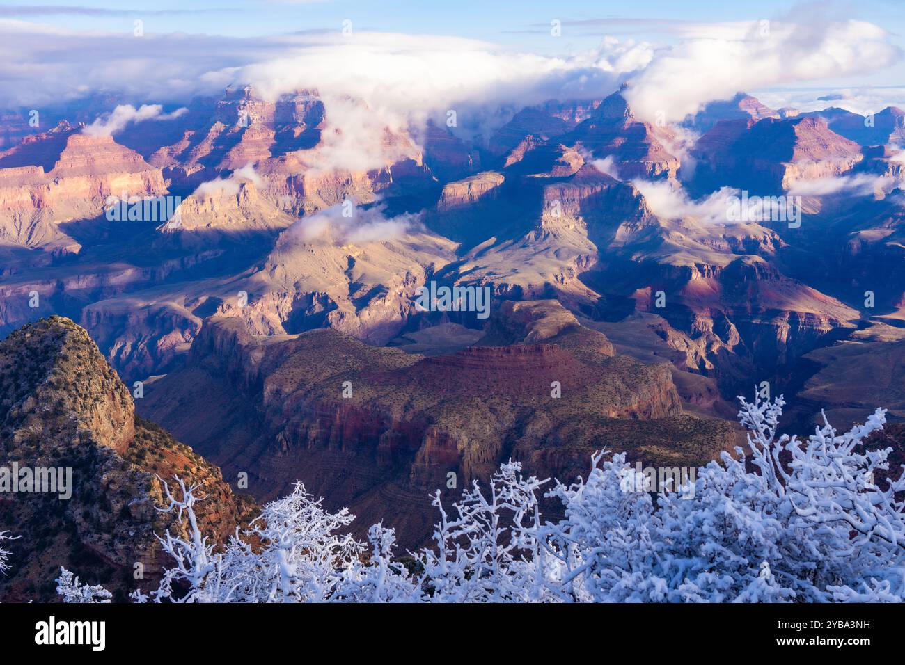 Il Parco Nazionale del Grand Canyon in Arizona è un sito Patrimonio dell'Umanità ed è considerato una delle meraviglie naturali del mondo Foto Stock