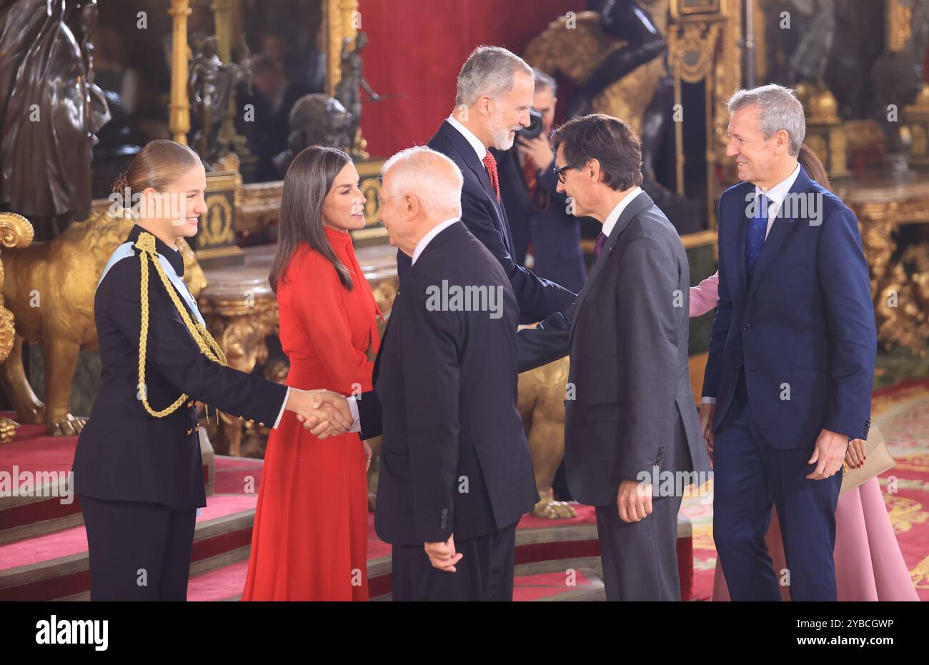 Madrid, 10/12/2024. Le loro Maestie, il re e la regina, Don Felipe e Doña Letizia, e sua altezza reale, la principessa delle Asturie, Doña Leonor, presiedevano il ricevimento in occasione della festa nazionale spagnola al Palazzo reale. Foto: Jaime García. ARCHDC. Crediti: Album / Archivo ABC / Jaime García Foto Stock