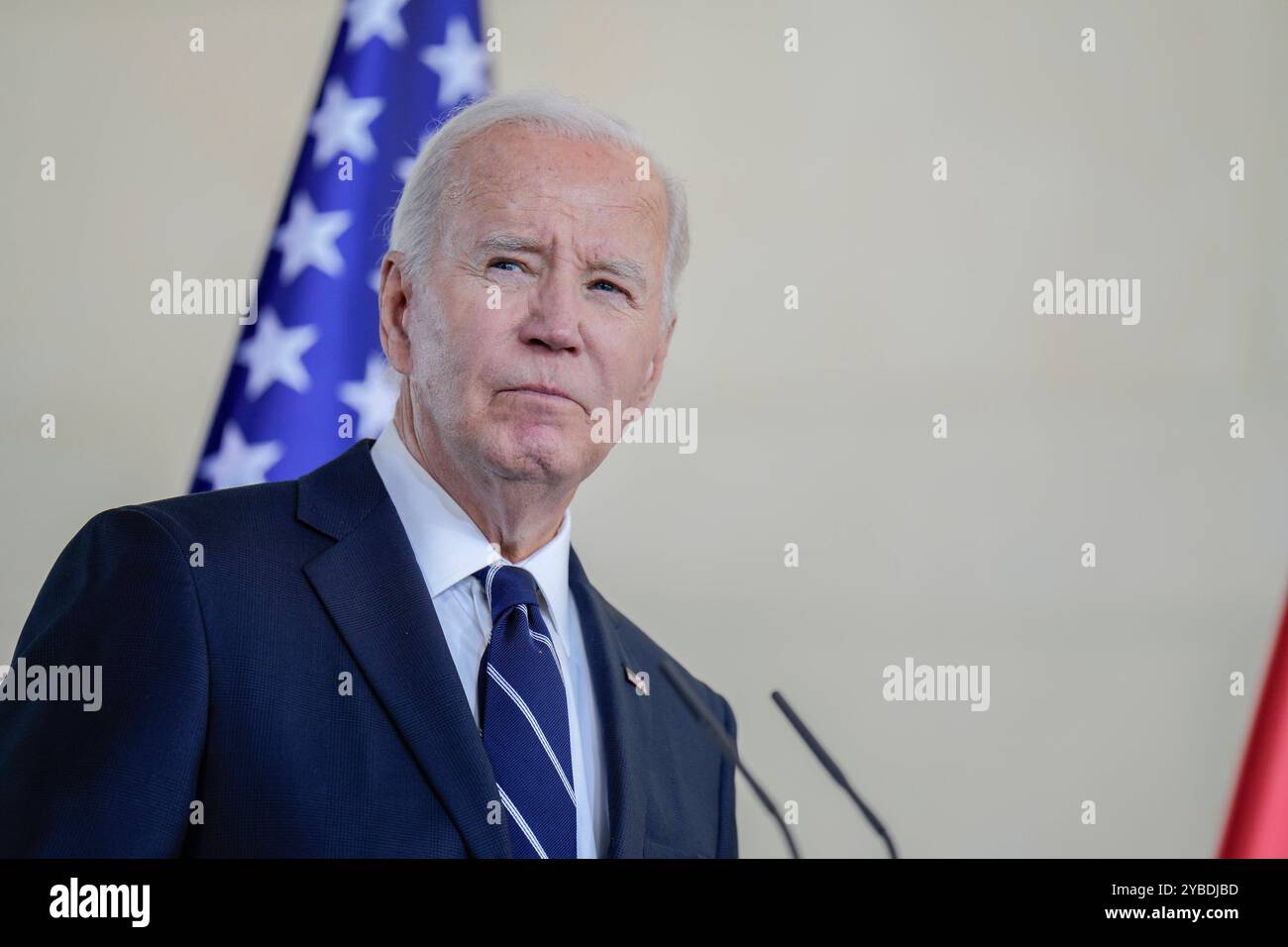 Staatsbesuch des amerikanischen Präsidenten, Joseph R. Biden Jr. Besuch des Präsidenten der Vereinigten Staaten von Amerika, Joseph R. Biden Jr., in Deutschland. Pressestatements des amerikanischen Präsidenten im Bundeskanzleramt Berlin Berlin GER *** visita di Stato del Presidente degli Stati Uniti d'America, Joseph R Biden Jr visita del Presidente degli Stati Uniti d'America, Joseph R Biden Jr, in Germania dichiarazioni stampa del Presidente americano presso la Cancelleria federale Berlino GER Foto Stock