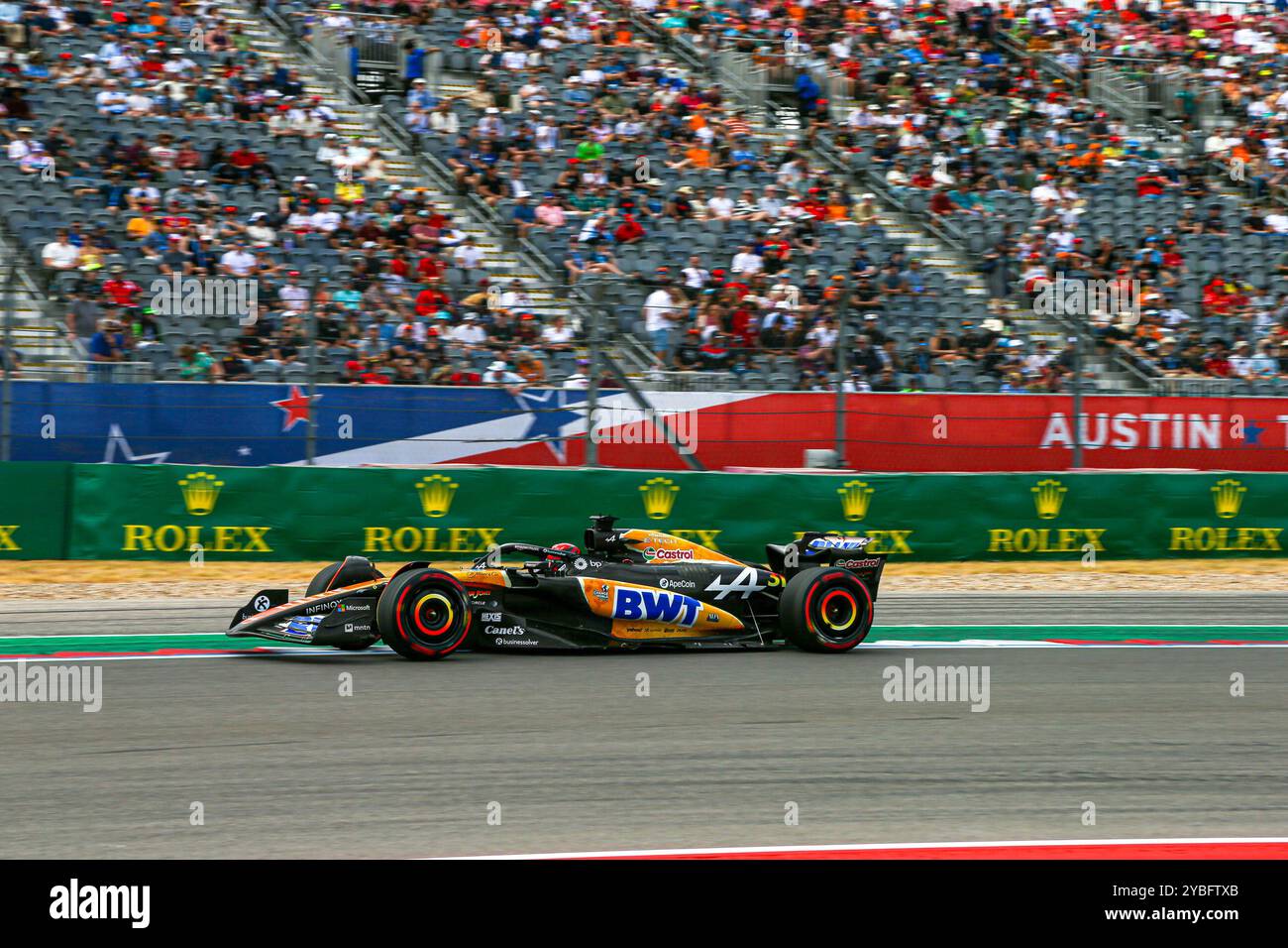 Austin, Stati Uniti. 18 ottobre 2024. Esteban Ocon della Francia alla guida del (31) BWT Alpine F1 Team A524 Renault, durante la Formula 1 Pirelli United States Grand Prix 2024. Crediti: Alessio Morgese/Alessio Morgese/Emage/Alamy live news Foto Stock