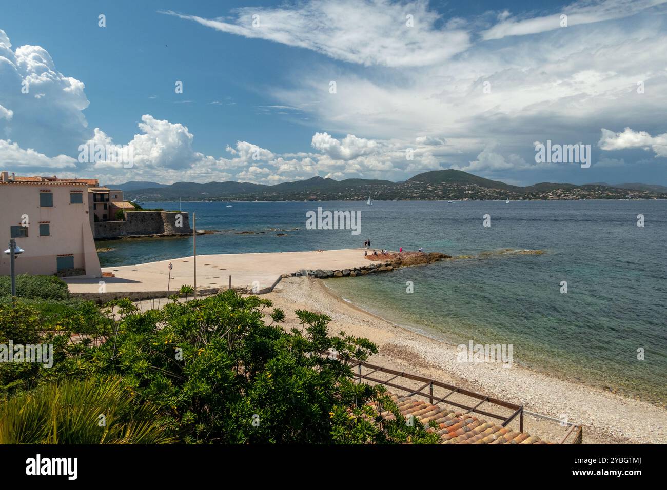 La Ponche e la spiaggia di Pesquière a Saint-Tropez, in Costa Azzurra, Francia, Europa, Provenza. Foto Stock