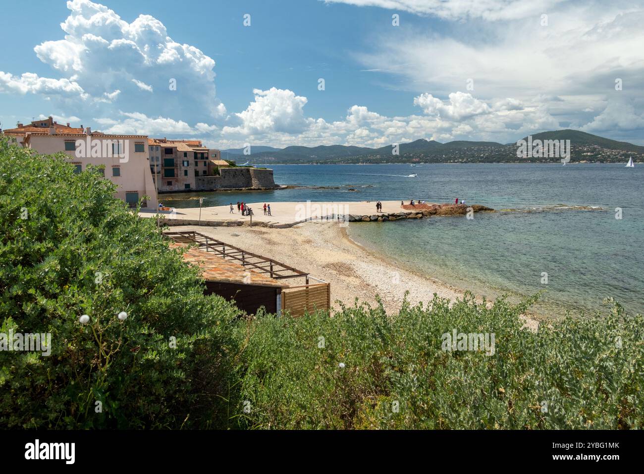 La Ponche e la spiaggia di Pesquière a Saint-Tropez, in Costa Azzurra, Francia, Europa, Provenza. Foto Stock