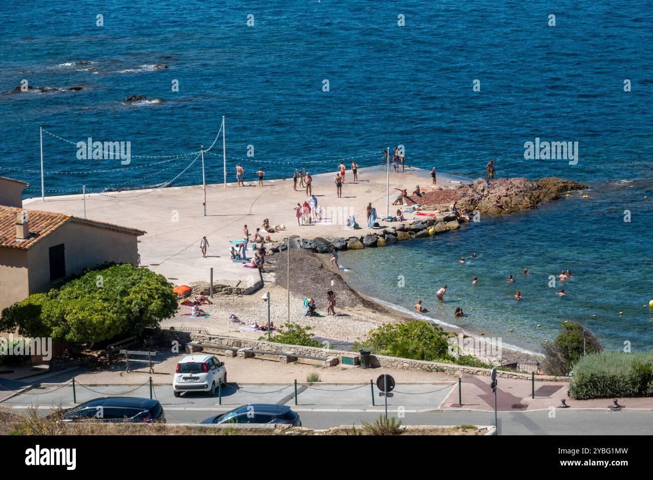La Ponche e la spiaggia di Pesquière a Saint-Tropez, in Costa Azzurra, Francia, Europa, Provenza. Foto Stock
