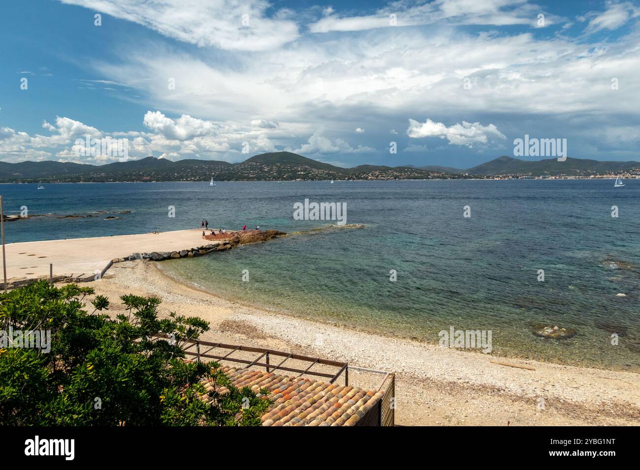 La Ponche e la spiaggia di Pesquière a Saint-Tropez, in Costa Azzurra, Francia, Europa, Provenza. Foto Stock