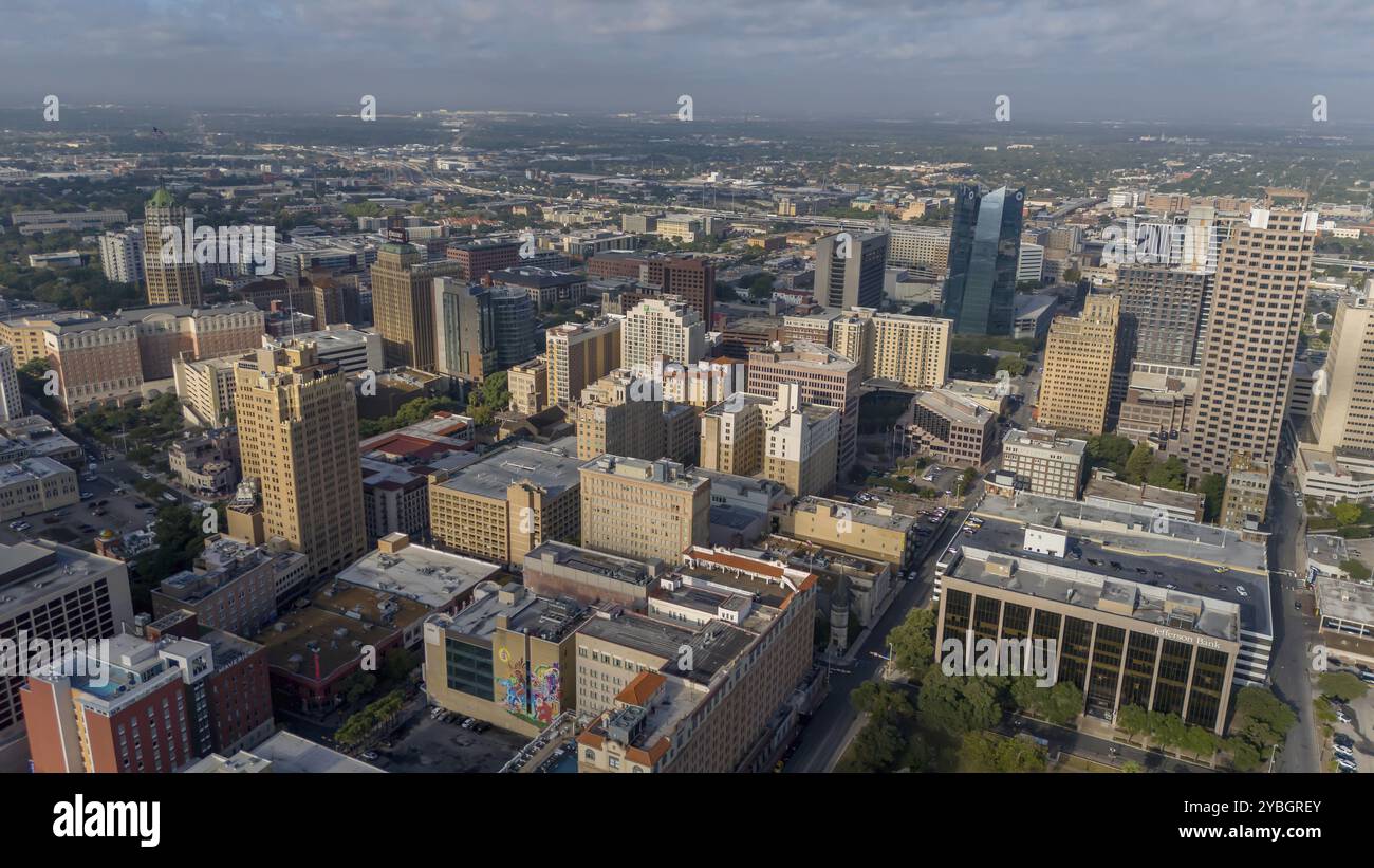 Veduta aerea della città di San Antonio. La città è la settima più popolosa degli Stati Uniti, la seconda più grande degli Stati Uniti meridionali, Foto Stock