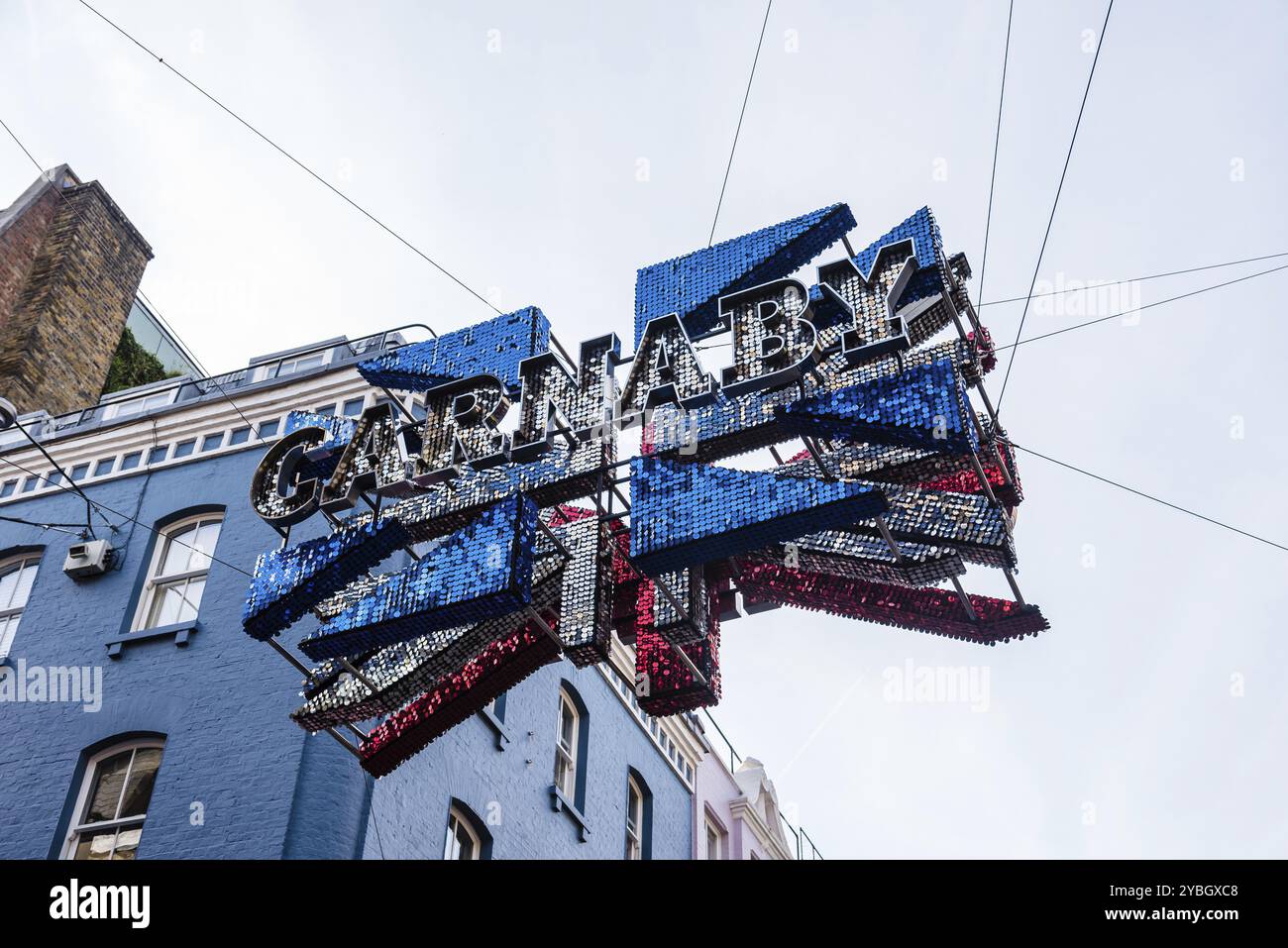 Londra, Regno Unito, 15 maggio 2019: Cartello con la vista di Carnaby Street. Carnaby è una via pedonale per lo shopping a Soho, nella City of Westminster Foto Stock