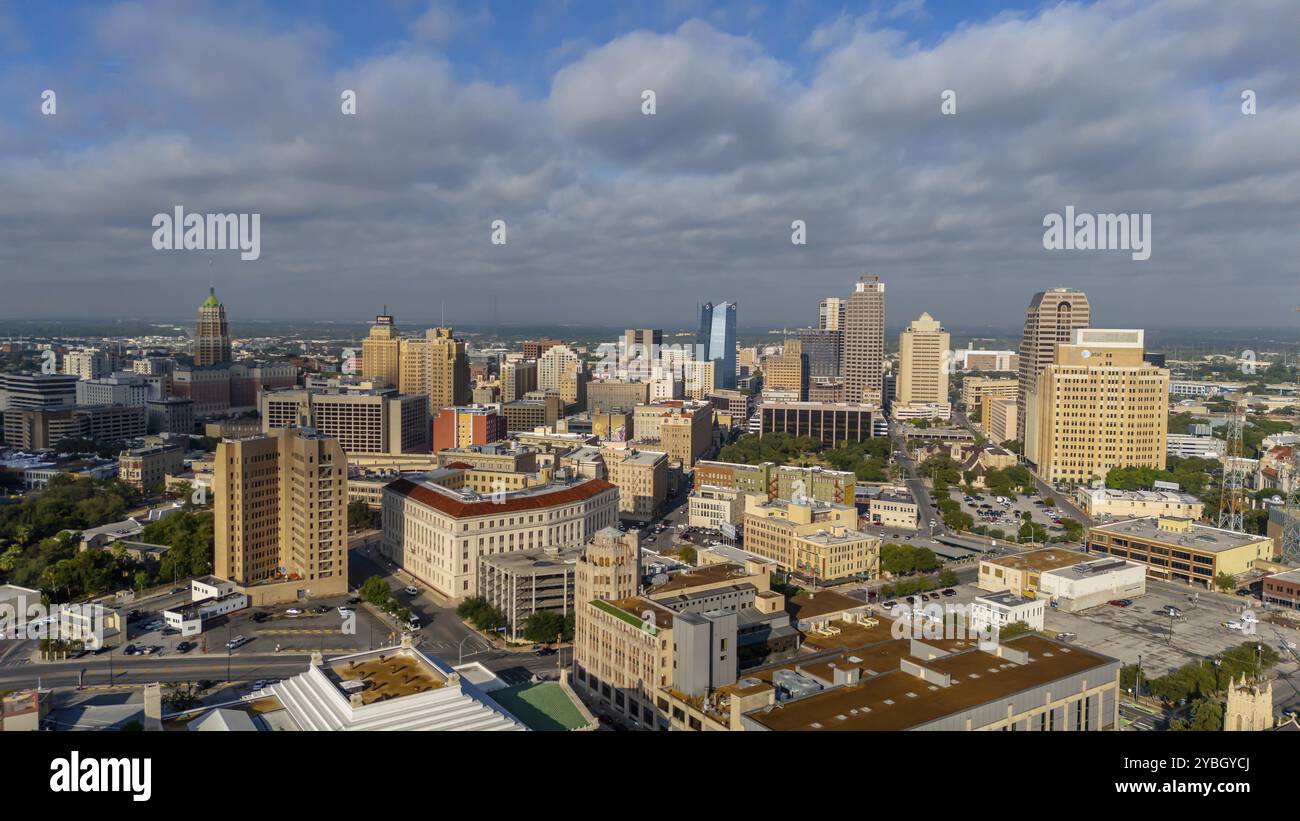 Veduta aerea della città di San Antonio. La città è la settima più popolosa degli Stati Uniti, la seconda più grande degli Stati Uniti meridionali, Foto Stock
