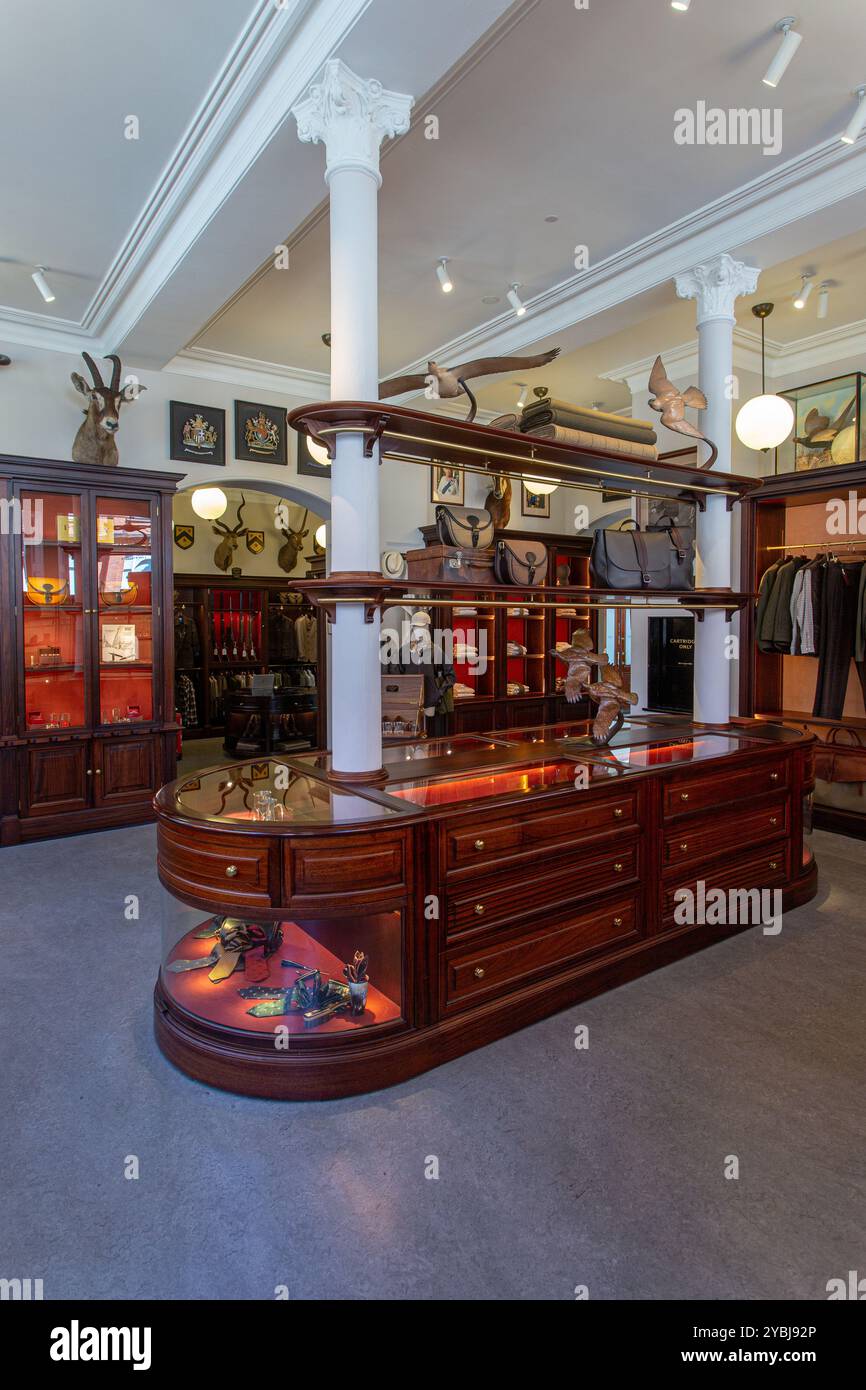 Negozio di armi James Purdey & Sons, Mayfair, Londra, Inghilterra Foto Stock