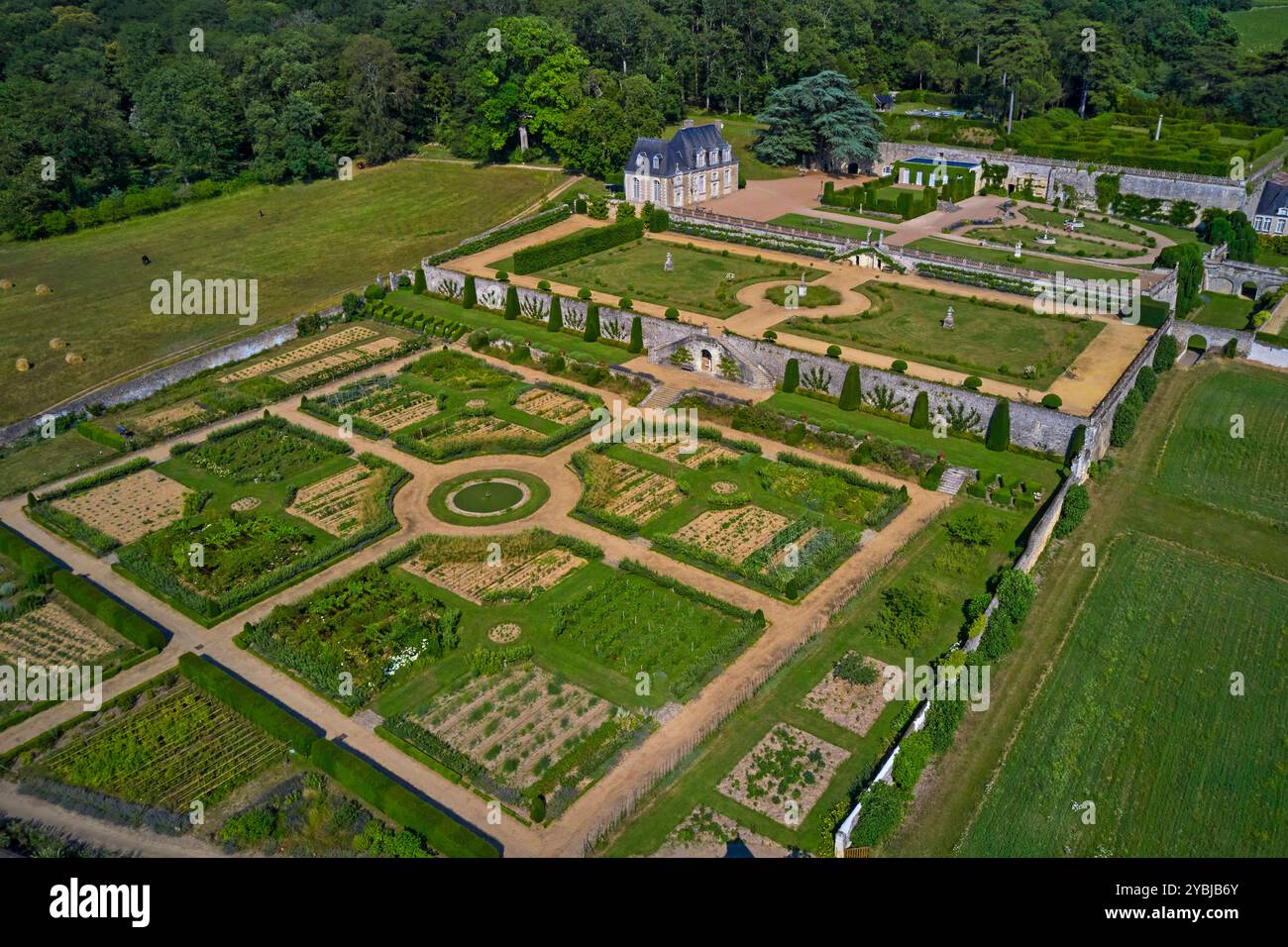 Francia, Indre-et-Loire (37), Valle della Loira, ChanCay, Castello e Giardini di Valmer, Giardino notevole, XVI secolo, stile rinascimentale Foto Stock