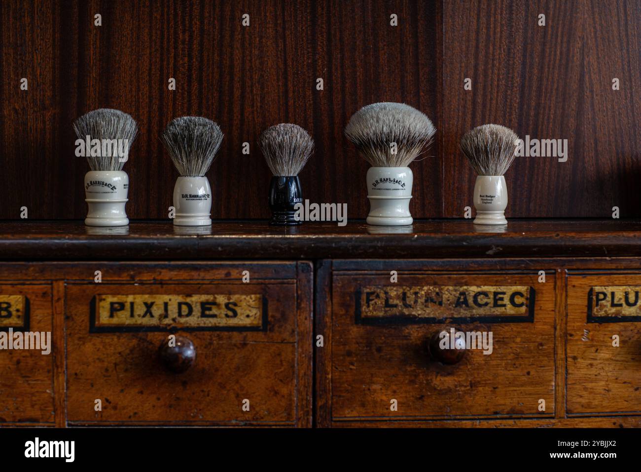 Dr. Harris & Co St James's, Londra, Regno Unito Foto Stock