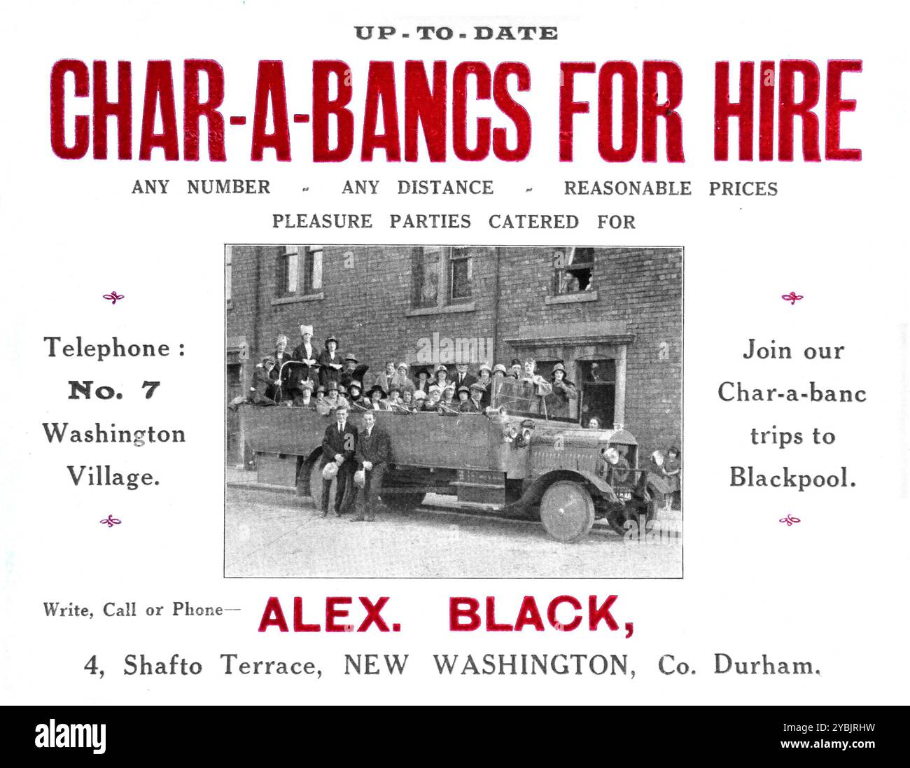 Cartello pubblicitario per viaggi in pullman Char A Banc 1920S.. Con sede a Washington, contea di Durham, nord-est. Gite a Blackpool e pullman a noleggio, anni Venti. Sono state organizzate feste di piacere. Fotografia di char a banc al centro del cartello. Stampa di carta intestata precedente. Foto Stock