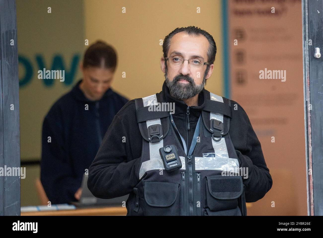 Glasgow, Scozia, Regno Unito. 19 ottobre 2024. Protesta pro palestinese fuori dalla Barclays Bank su Argyle Street. Credito R.. Gass/Alamy Live News Foto Stock