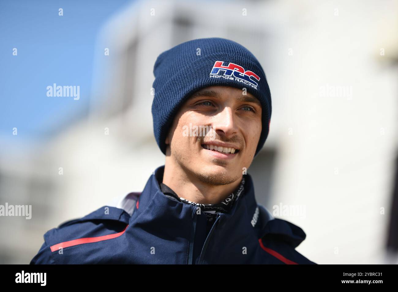 MELBOURNE, AUSTRALIA. 20 ottobre 2024. Nella foto: Luca Marini, 10° in Italia, in sella alla Repsol Honda Team durante la MotoGP Hero Walk al Qatar Airways Australian Motorcycle Grand Prix 2024, tenutosi sul circuito di Phillip Island. Crediti: Karl Phillipson/Alamy Live News Foto Stock