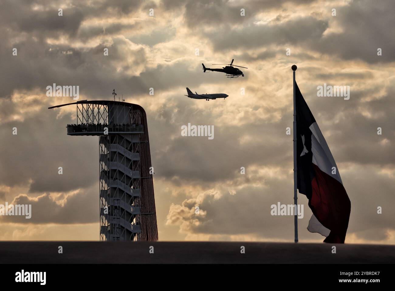 Austin, Stati Uniti. 19 ottobre 2024. Atmosfera del circuito. 19.10.2024. Formula 1 World Championship, Rd 19, United States Grand Prix, Austin, Texas, USA, Sprint e Qualifying Day. Il credito fotografico dovrebbe essere: XPB/Alamy Live News. Foto Stock