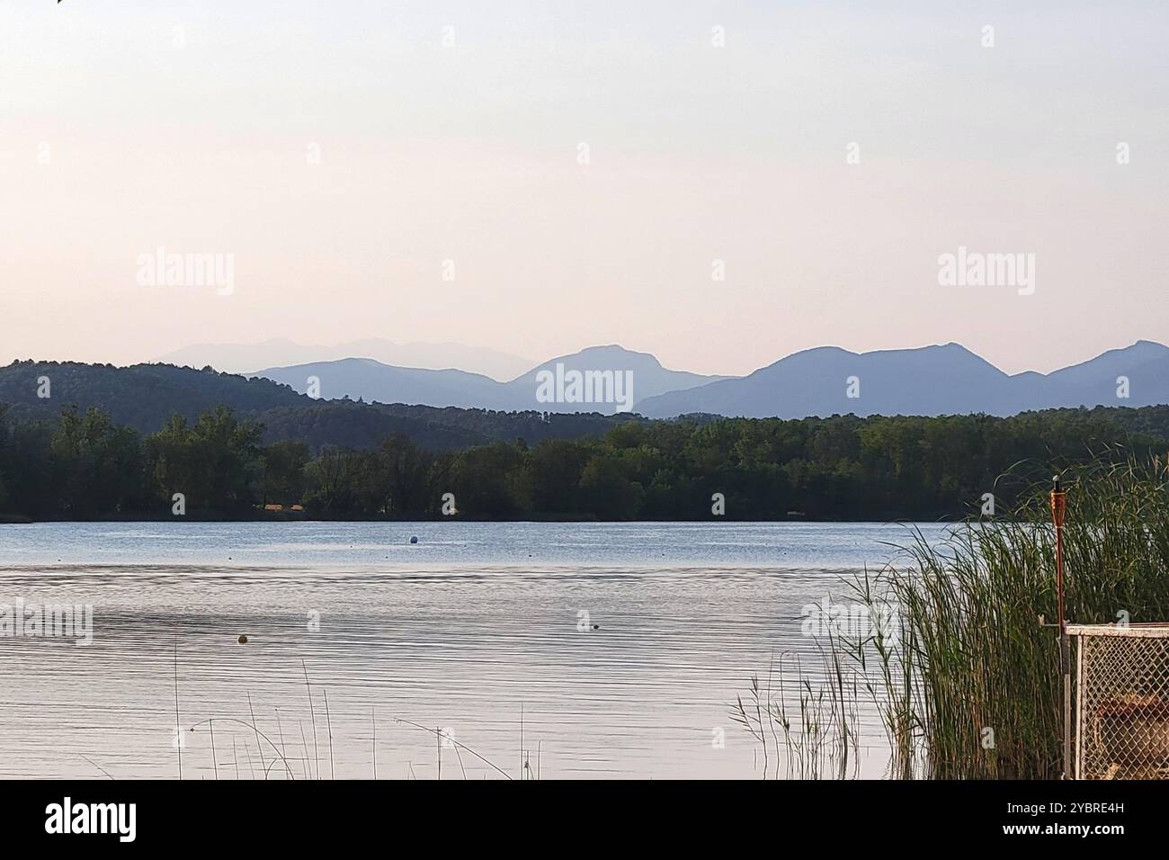 Lago di Banyoles - Immagine stock catturata con smartphone