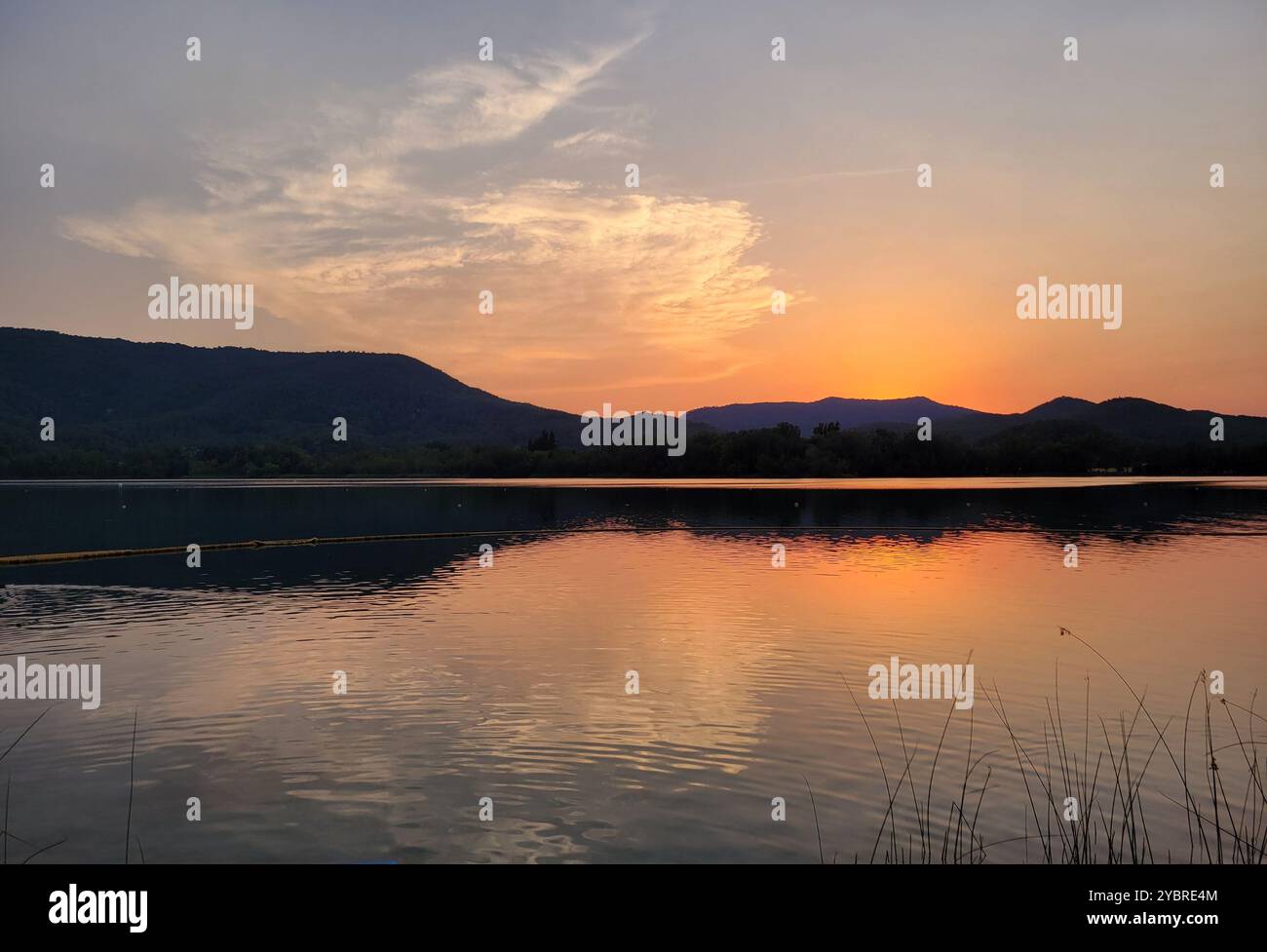 Banyoles Sunset - Immagine stock catturata con smartphone