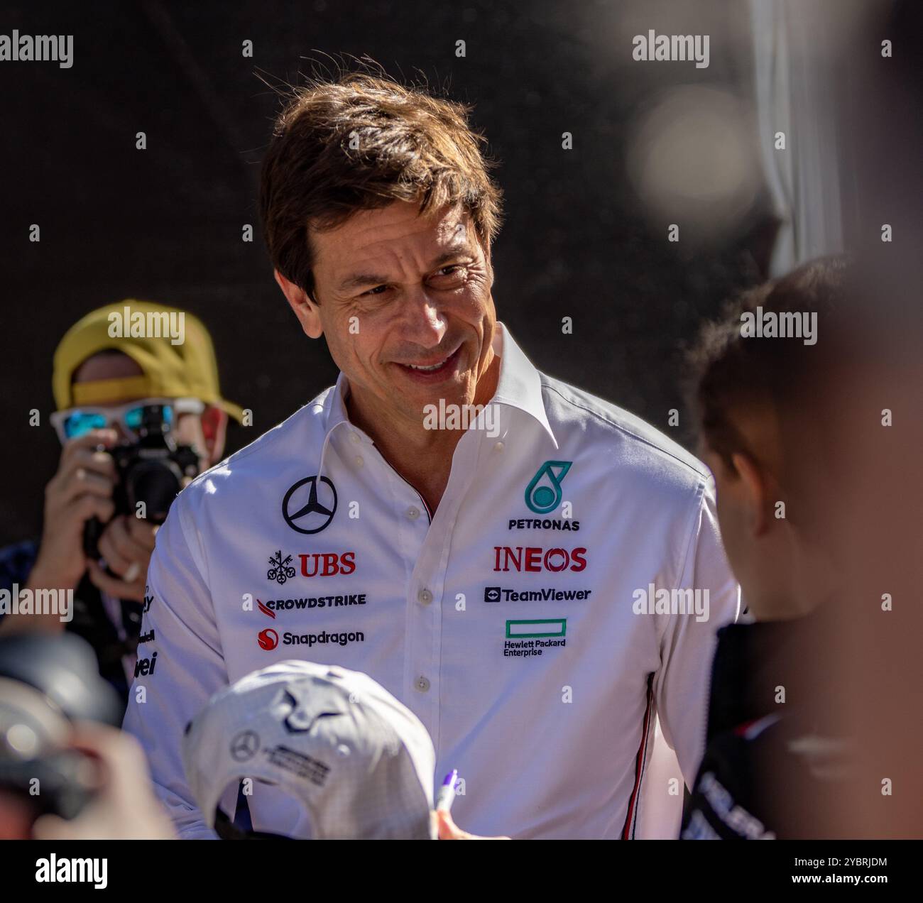 Austin, Texas - 19 ottobre 2024: Toto Wolff, Team Chief del team Mercedes AMG Petronas F1, gareggia nel Gran Premio di Formula 1 Pirelli United States sul circuito delle Americhe di Austin, Texas. Crediti: Nick Paruch / Alamy Live News Foto Stock