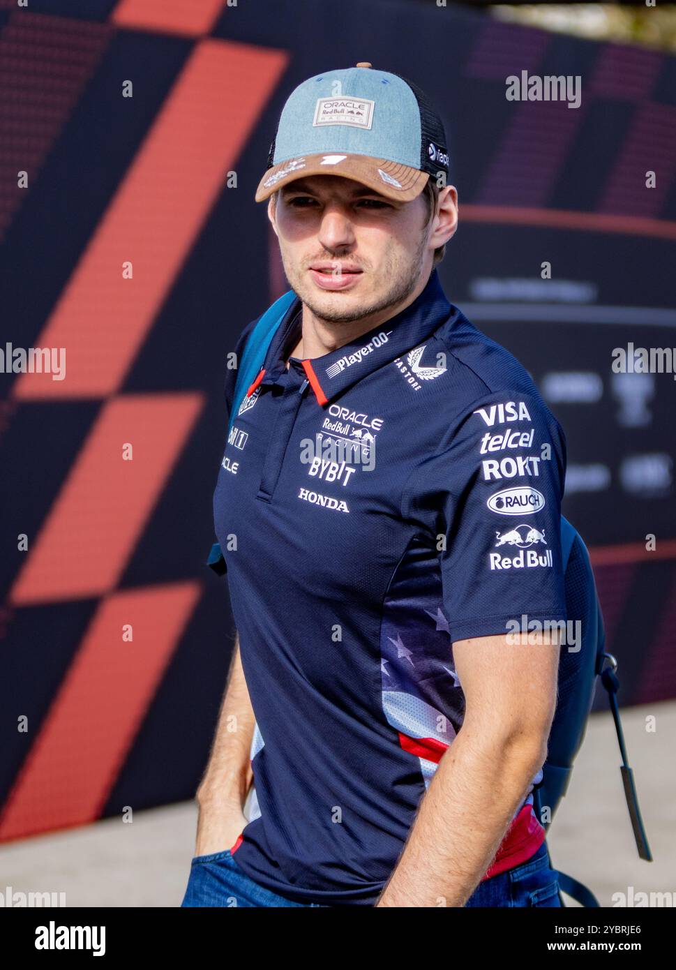 Austin, Texas - 19 ottobre 2024: Max Verstappen, pilota della 1 Oracle Red Bull F1, gareggia nel Gran Premio degli Stati Uniti di Formula 1 Pirelli sul circuito delle Americhe di Austin, Texas. Crediti: Nick Paruch / Alamy Live News Foto Stock