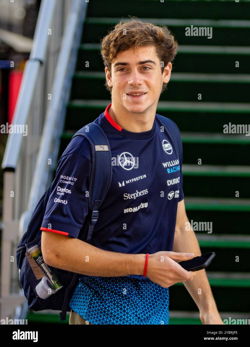 Austin, Texas - 19 ottobre 2024: Franco Colapinto, pilota della #43 Williams Racing F1, gareggia nel Gran Premio degli Stati Uniti di Formula 1 Pirelli sul circuito delle Americhe di Austin, Texas. Crediti: Nick Paruch / Alamy Live News Foto Stock