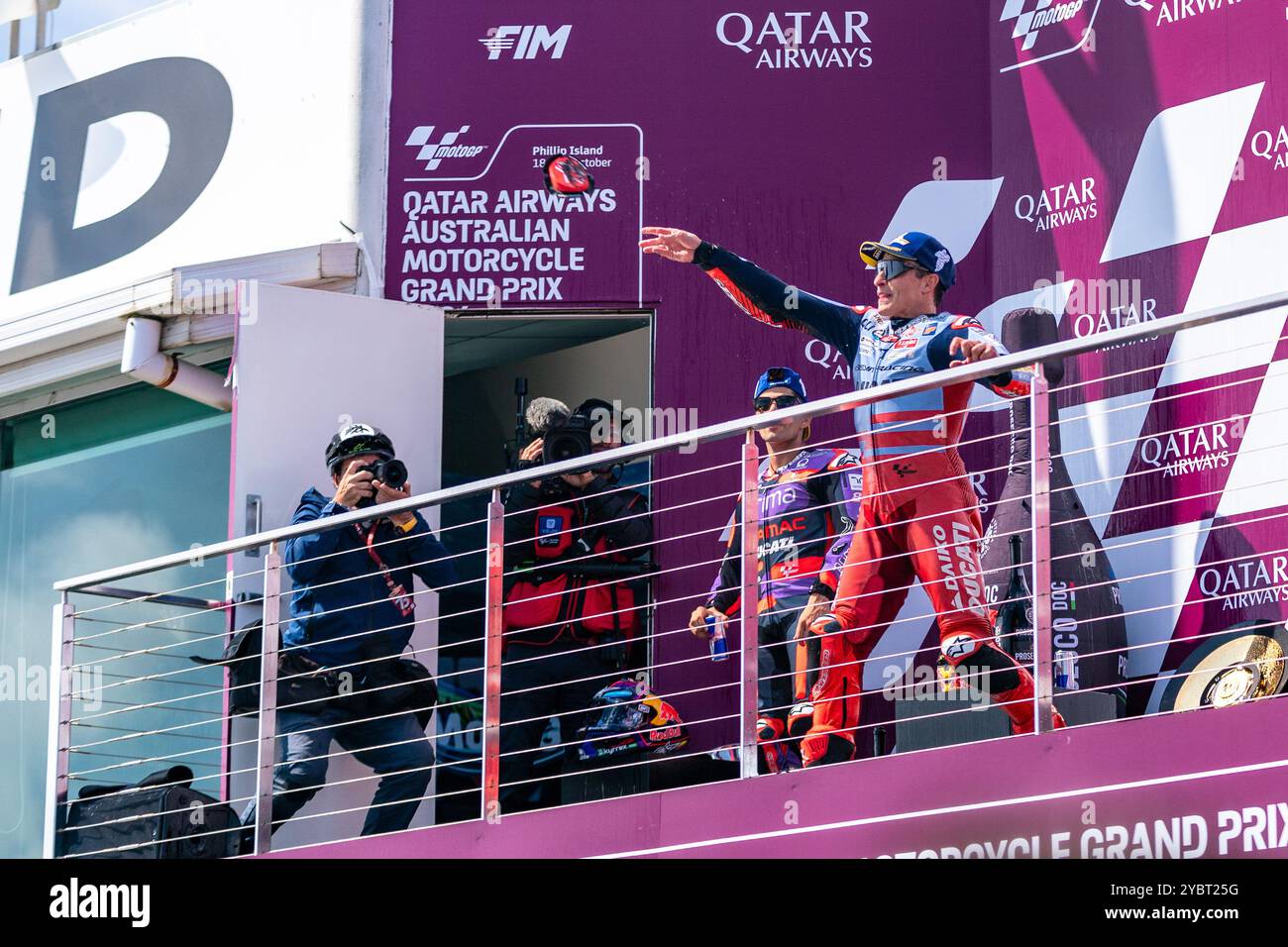 Phillip Island, Victoria, Australia. 20 ottobre 2024. Il pilota MotoGP Gresini Racing MARC MARCQUEZ (93) vince domenica il MotoGP al Qatar Airways Australian Motorcycle Grand Prix 2024. (Credit Image: © James Forrester/ZUMA Press Wire) SOLO PER USO EDITORIALE! Non per USO commerciale! Foto Stock