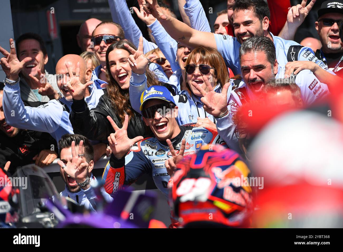 MELBOURNE, AUSTRALIA. 20 ottobre 2024. Nella foto: Marc Márquez, il 93° della Spagna, in sella alla Gresini Racing durante le celebrazioni del podio MotoGP al Qatar Airways Australian Motorcycle Grand Prix 2024 tenutosi sul circuito di Phillip Island. Crediti: Karl Phillipson/Alamy Live News Foto Stock