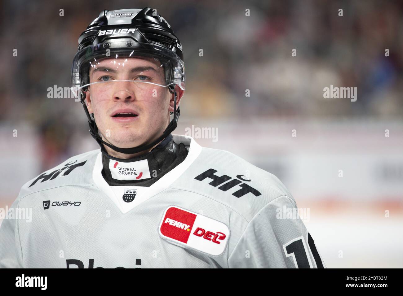 PSD Bank Dome, Duesseldorf, Renania settentrionale-Vestfalia, Justin Schuetz (Koelner Haie, #10), PENNY DEL, Duesseldorfer EG-Koelner Haie il 18/10/2024 al Foto Stock