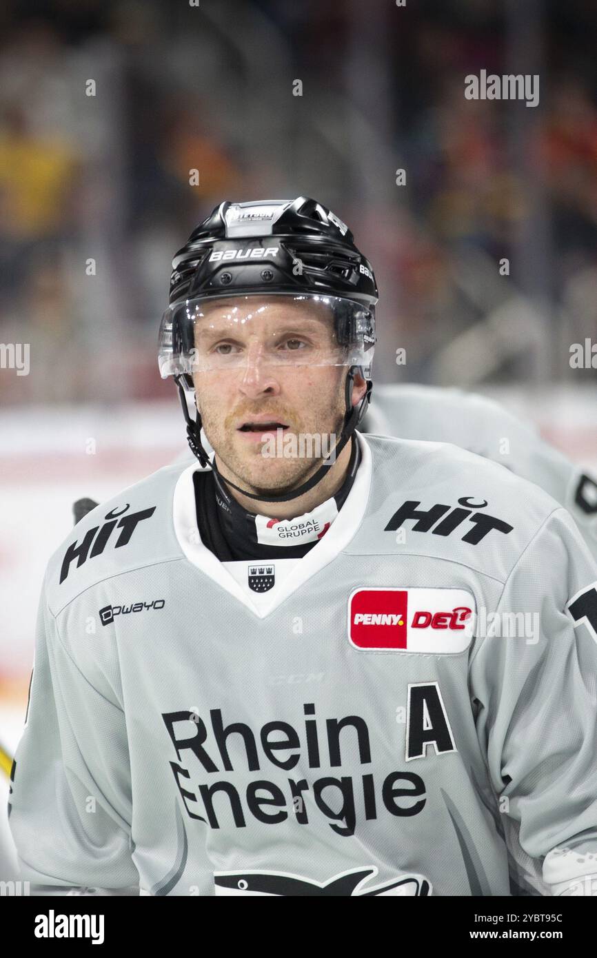 PSD Bank Dome, Duesseldorf, Renania settentrionale-Vestfalia, Frederik Storm (Koelner Haie, #19), PENNY DEL, Duesseldorfer EG-Koelner Haie il 18/10/2024 presso il Foto Stock