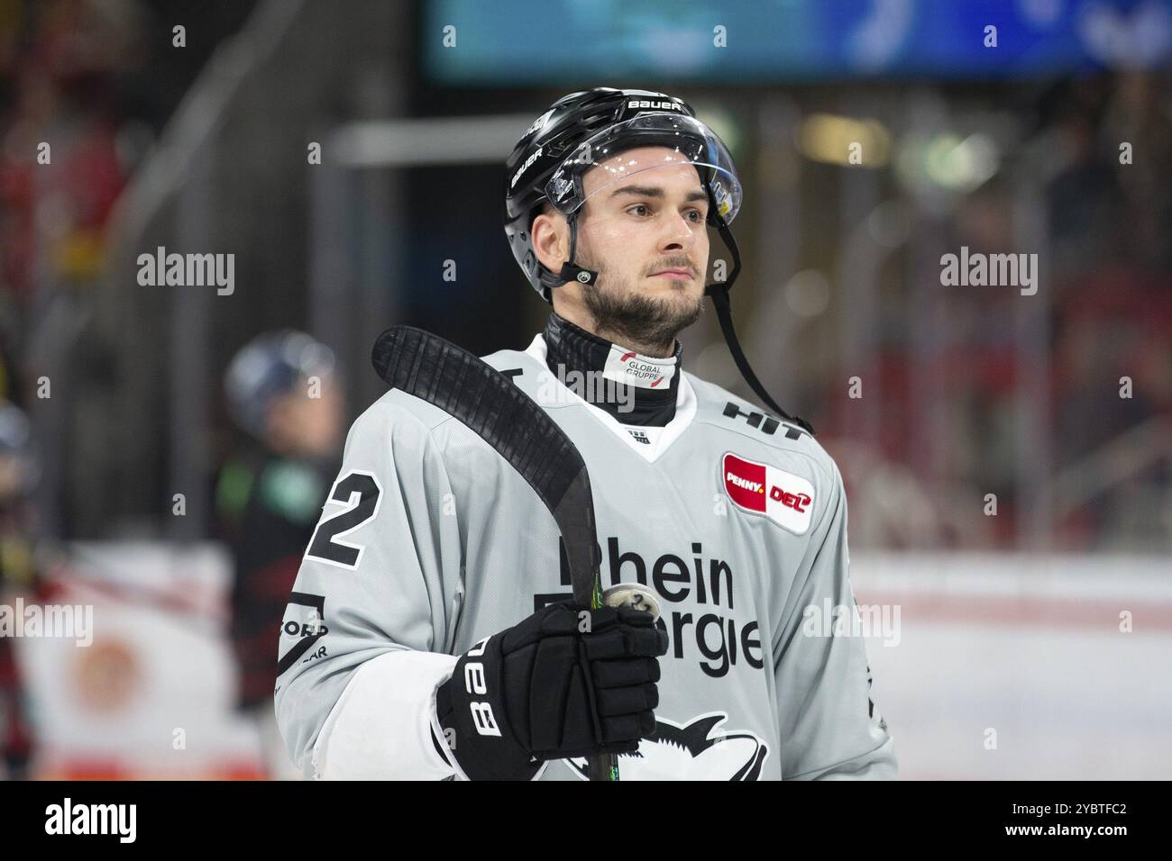 PSD Bank Dome, Duesseldorf, Renania settentrionale-Vestfalia, Maximilian Gloetzl (Koelner Haie, #22), PENNY DEL, Duesseldorfer EG-Koelner Haie il 18/10/2024 AT Foto Stock