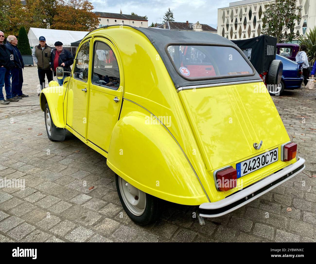 Citroen 2CV - Immagine stock catturata con smartphone