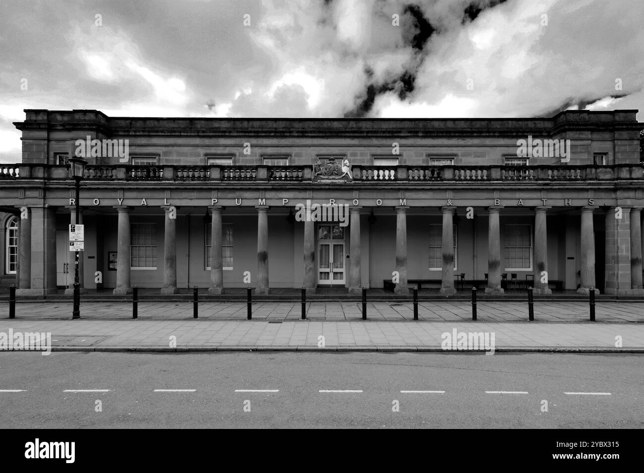 Royal Pump Rooms; Royal Leamington Spa, Warwickshire, Inghilterra, Gran Bretagna, REGNO UNITO Foto Stock