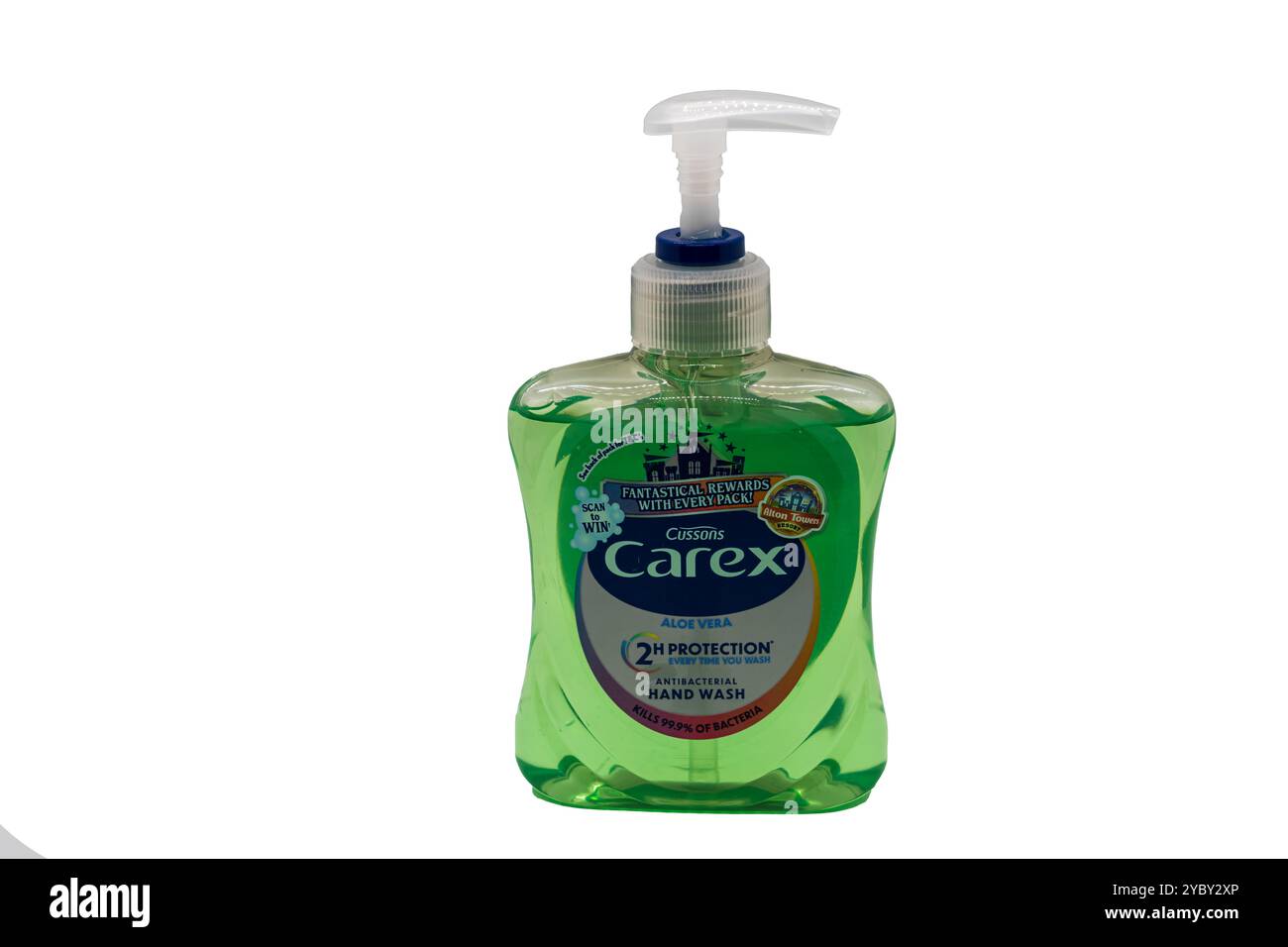 Wolverhampton Regno Unito – 19 ottobre 2024: Contenitore di popolare lavaggio a mano, Carex un prodotto dell'azienda PZ Cussons. Isolato su sfondo bianco Foto Stock
