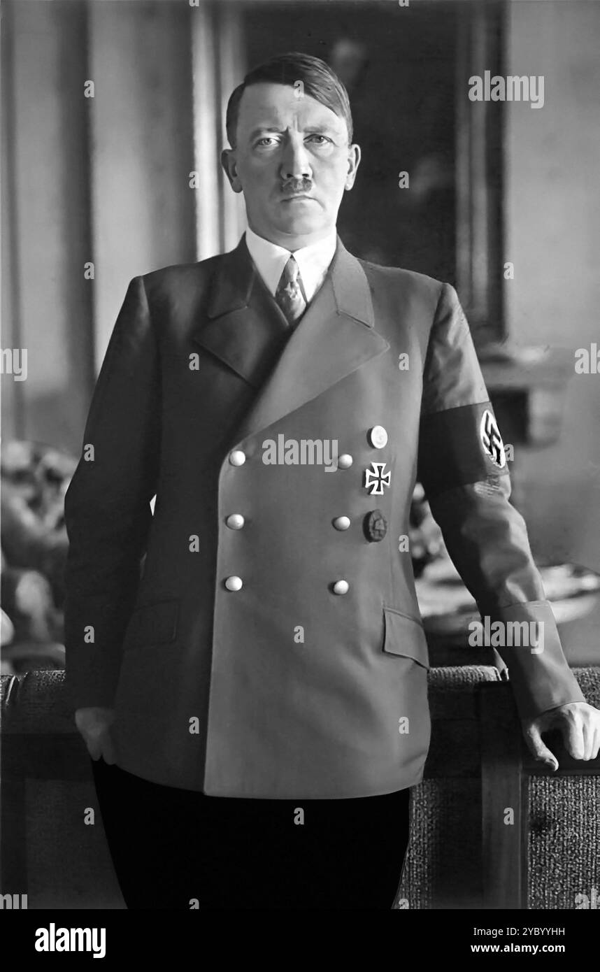 Adolf Hitler (1889 – 1945) politico tedesco di origine austriaca che fu il dittatore della Germania nazista dal 1933 fino al suo suicidio nel 1945. Foto Stock