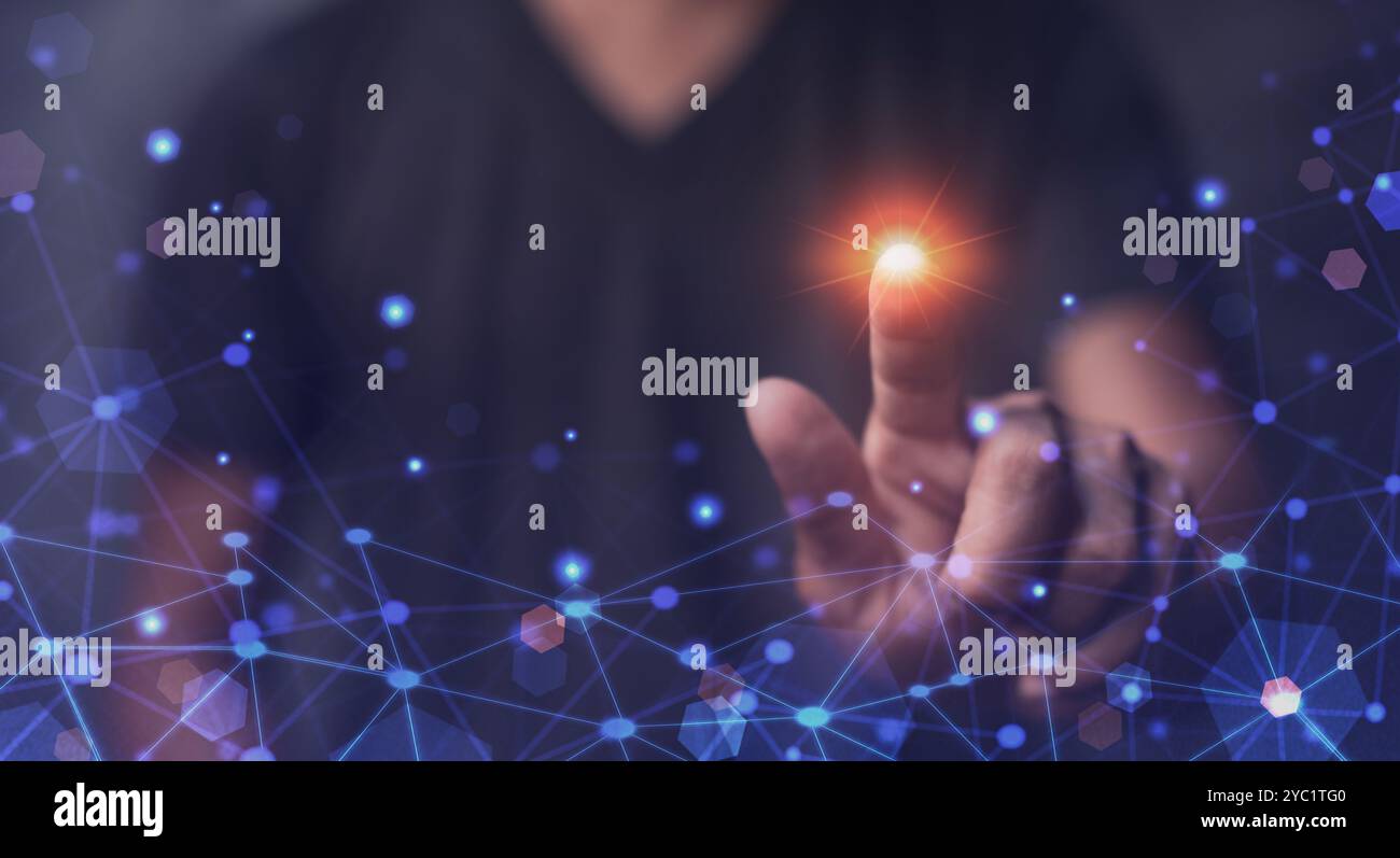 Mano umana che tocca la struttura astratta della tecnologia del cerchio della rete. Innovazione networking Future Global Concept Foto Stock