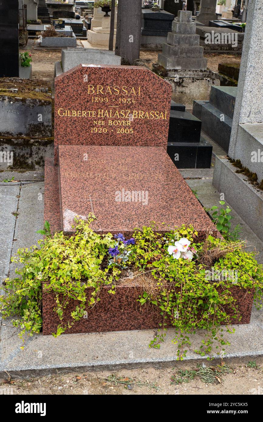 Tomba di Brassai nel cimitero di Montparnasse, Parigi Foto Stock