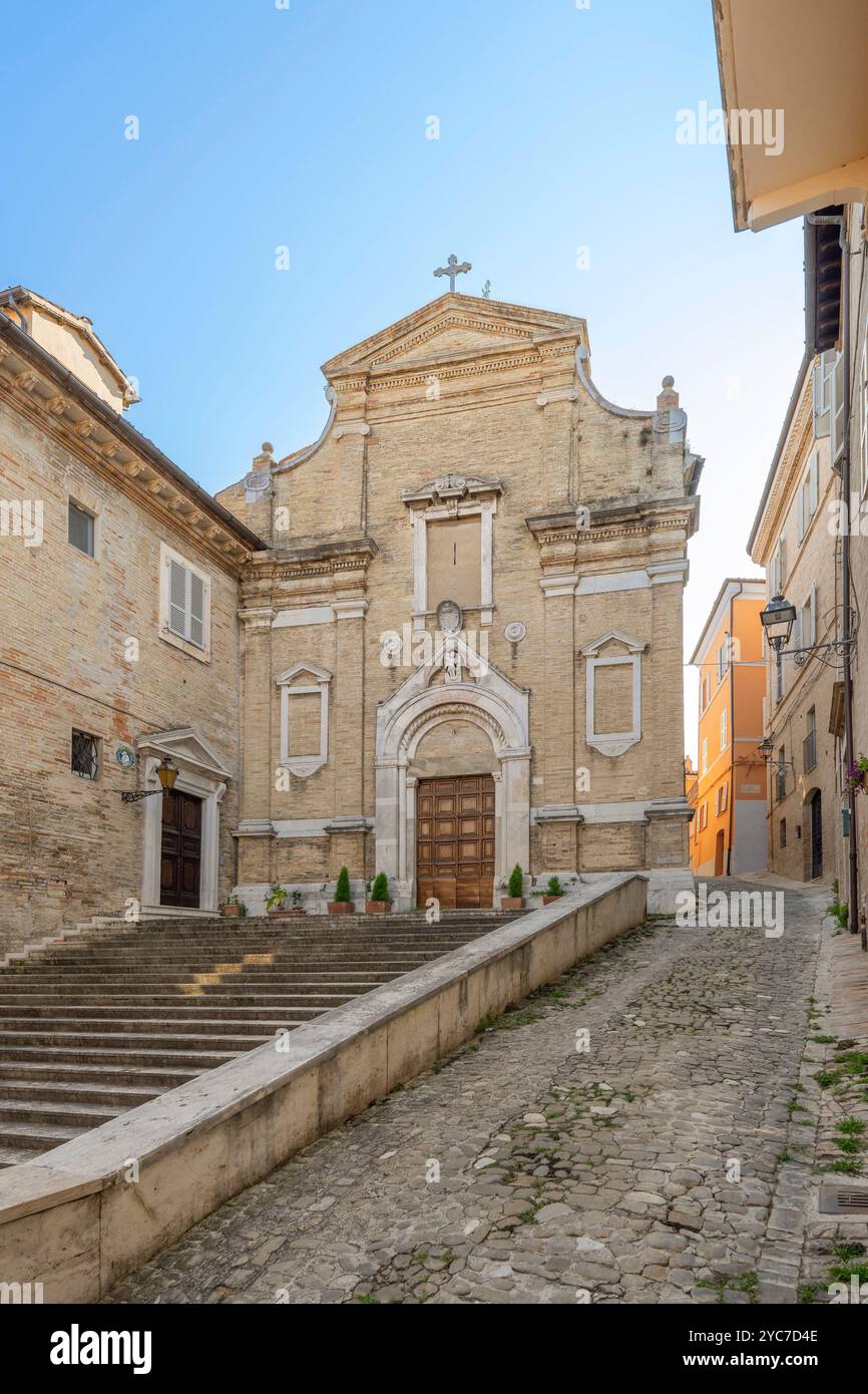 Chiesa Collegiata di San Michele Arcangelo, fermo, Ascoli Poceno, Marche, Italia Foto Stock