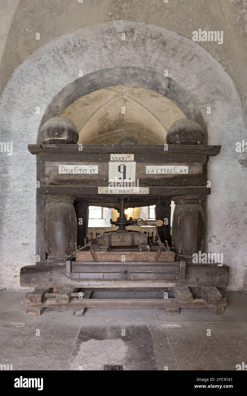 Antico grattino nel monastero di Eberbach vicino a eltville germania Foto Stock