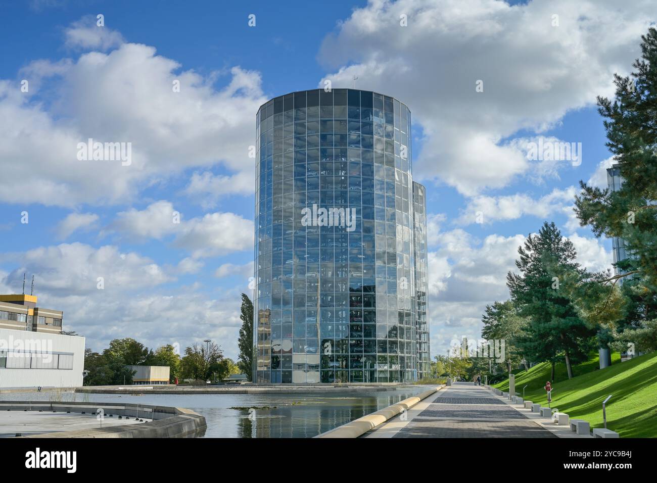 Autoturm, Autostadt Volkswagen, Wolfsburg, bassa Sassonia, Germania, Niedersachsen, Germania Foto Stock