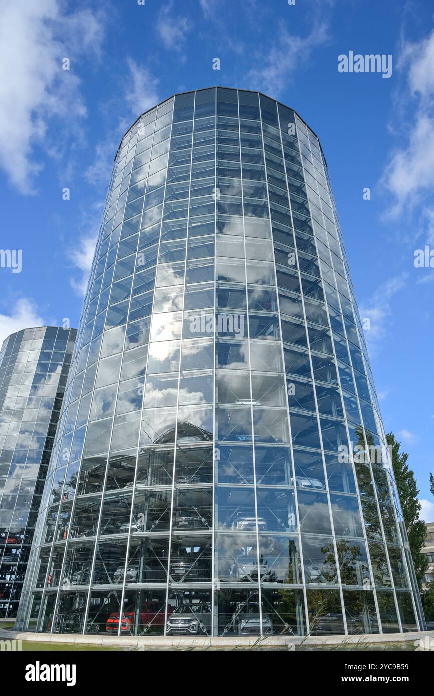 Car Towers, Autostadt Volkswagen, Wolfsburg, bassa Sassonia, Germania, Autotürme, Niedersachsen, Deutschland Foto Stock