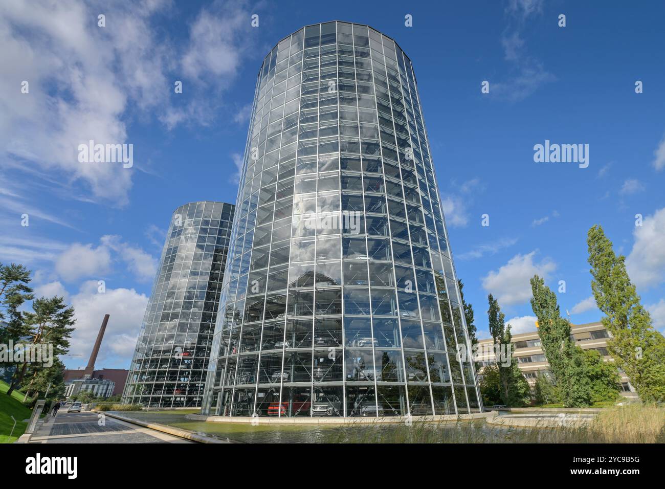 Car Towers, Autostadt Volkswagen, Wolfsburg, bassa Sassonia, Germania, Autotürme, Niedersachsen, Deutschland Foto Stock