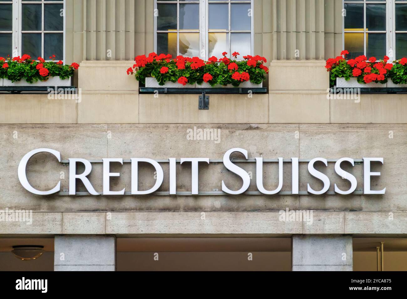 Credit Suisse a Berna, Svizzera. Credit Suisse Group AG banca d'investimento globale e società di servizi finanziari, ora controllata da UBS. Foto Stock