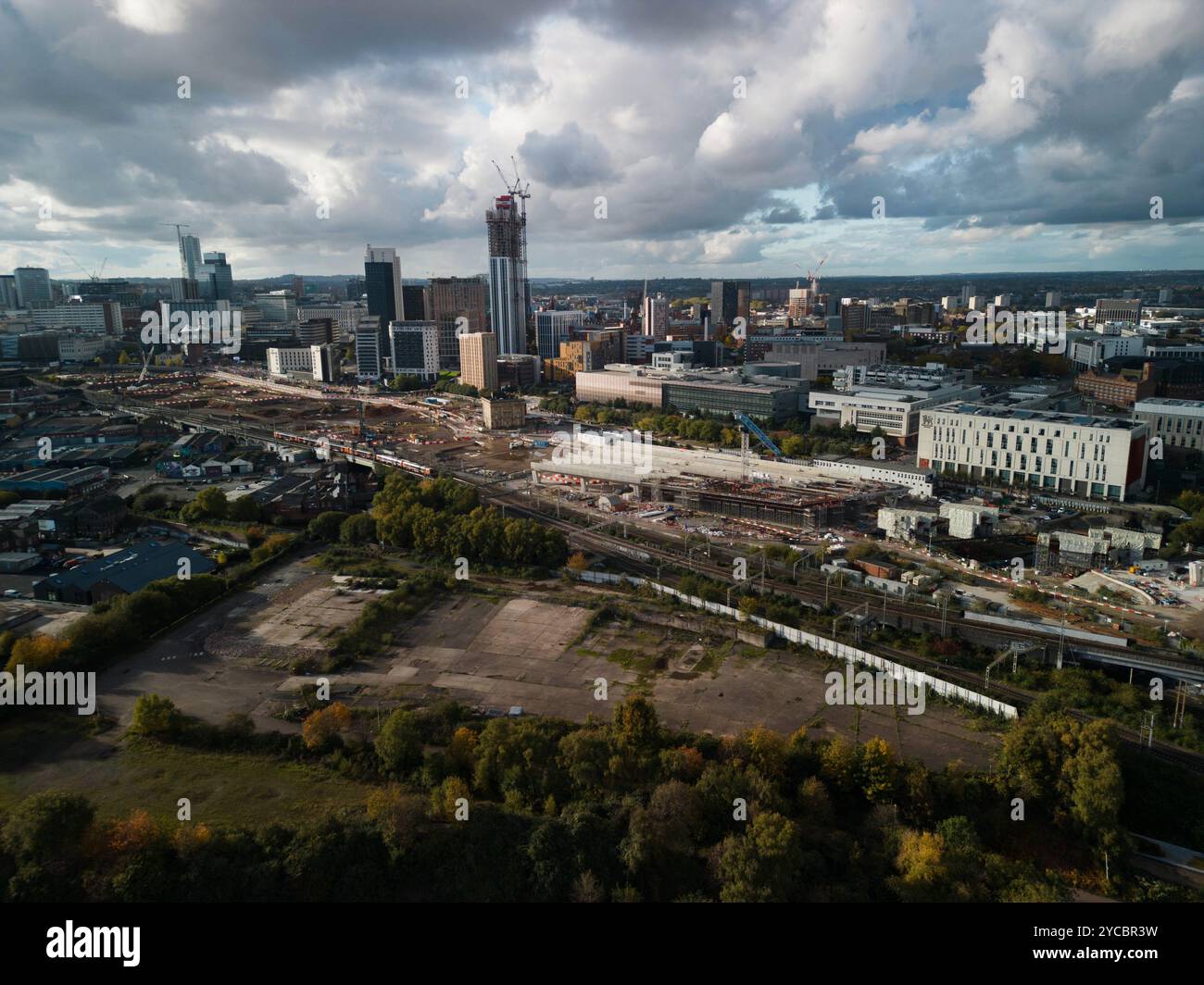 Curzon Street, Birmingham, 22 ottobre - proseguono i lavori per HS2 a Birmingham, mentre viene costruito il capolinea di Curzon Street. Crediti: AC2125/Alamy Live News Foto Stock