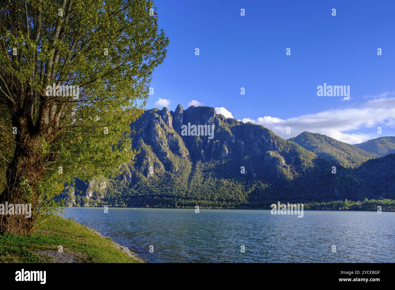 Lago d'Idro, lago d'Idro, vicino ad Anfo, Lombardia, Italia, Europa Foto Stock